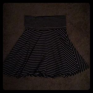 Striped High Waisted skirt!!❤️